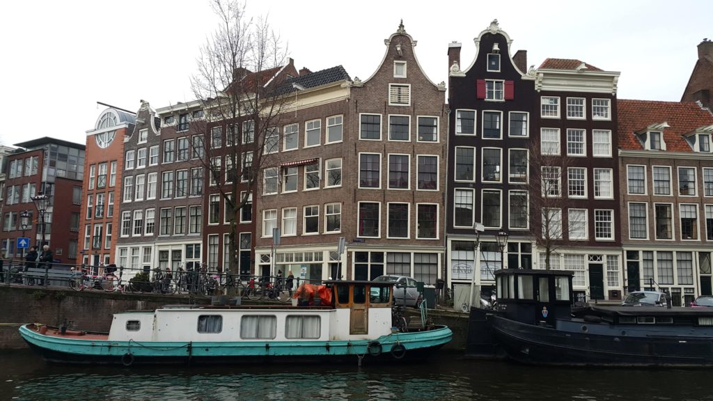 Amsterdam Tekne Evleri